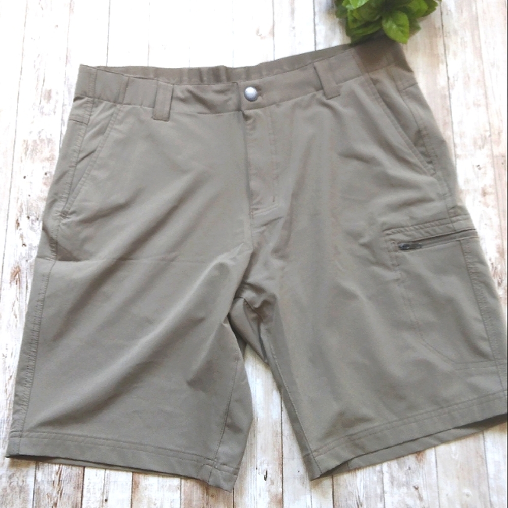 Zeroxposur men's size 36 shorts (J4)